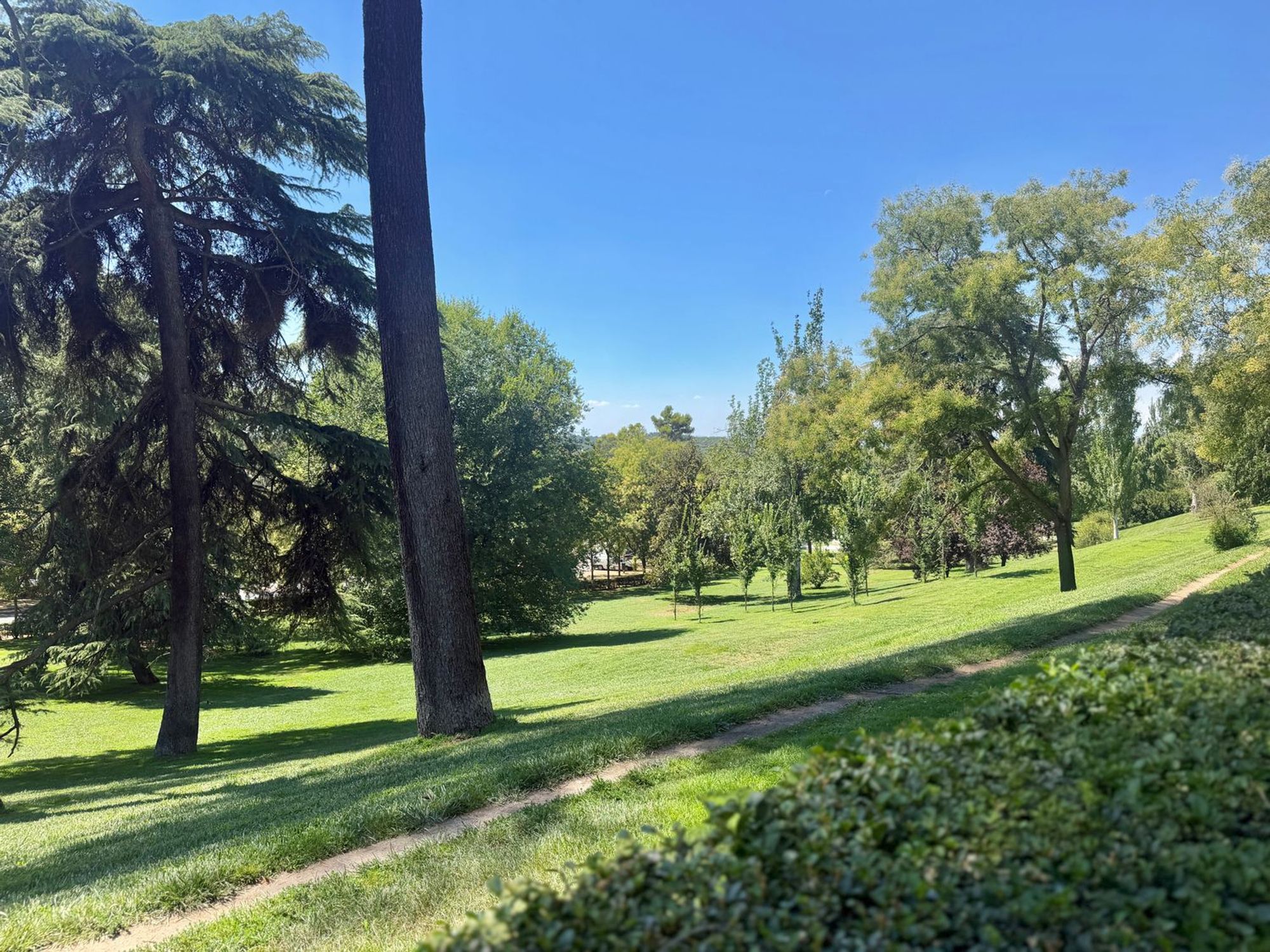 Ático reformado de 170 m² con terraza en Argüelles · Moncloa - imagen 7