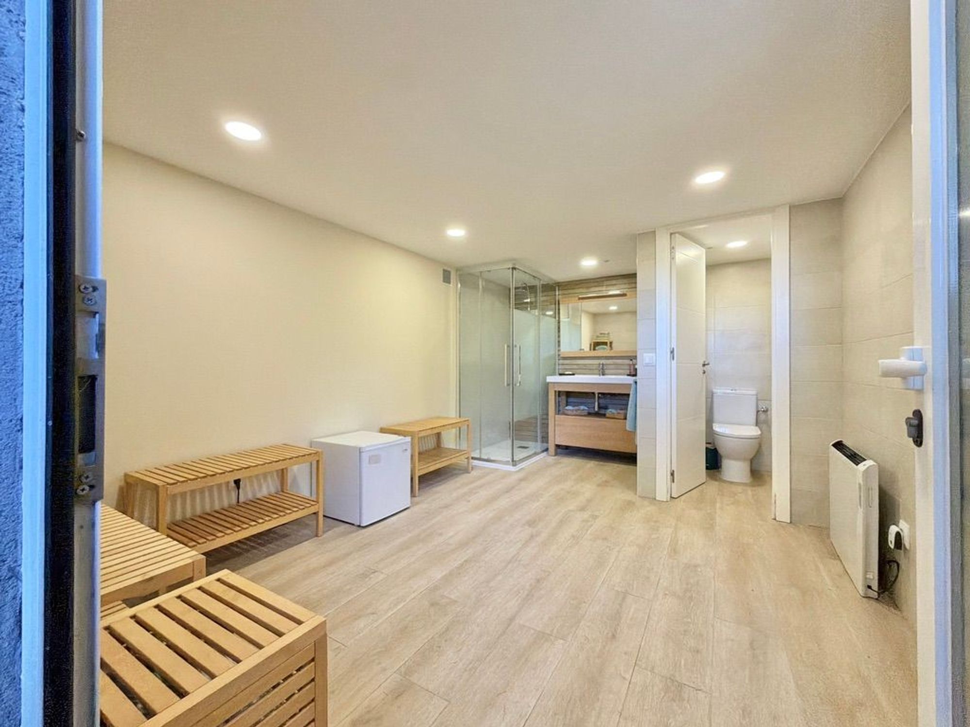 Chalet independiente de 989 m² con piscina en Club de Golf · Las Rozas - imagen 14