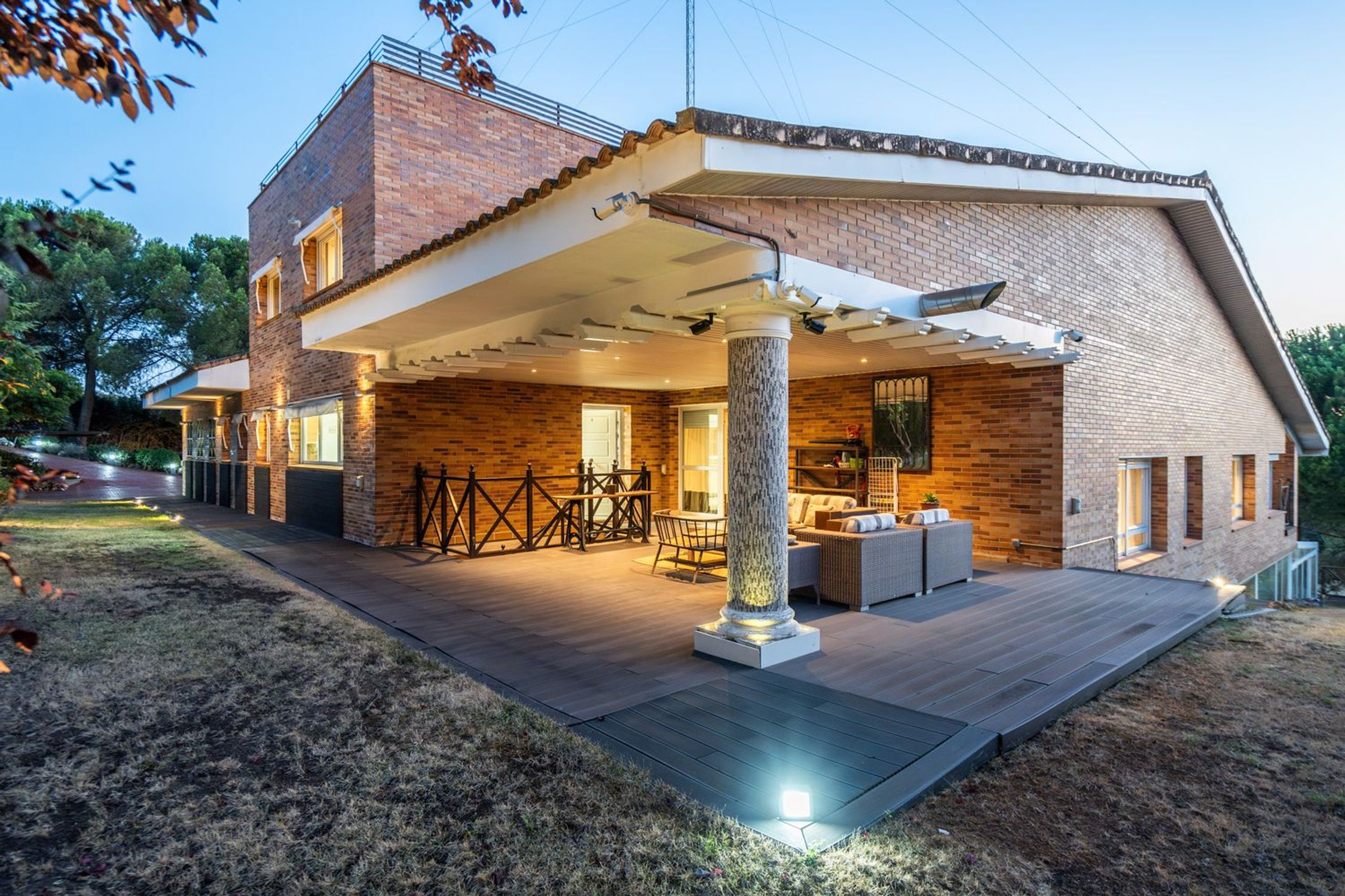 Chalet independiente de 711 m² con piscina en El Pinar-Punta Galea · Las Rozas - imagen 26