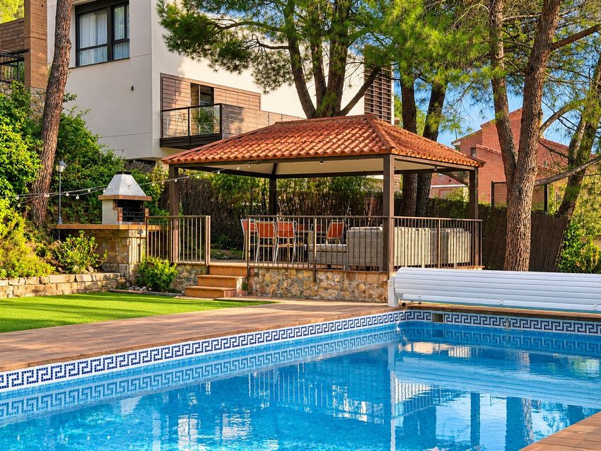 Los Peñascales — Chalet independiente de 430 m² con piscina y vistas en El Monte · Torrelodones - imagen 58