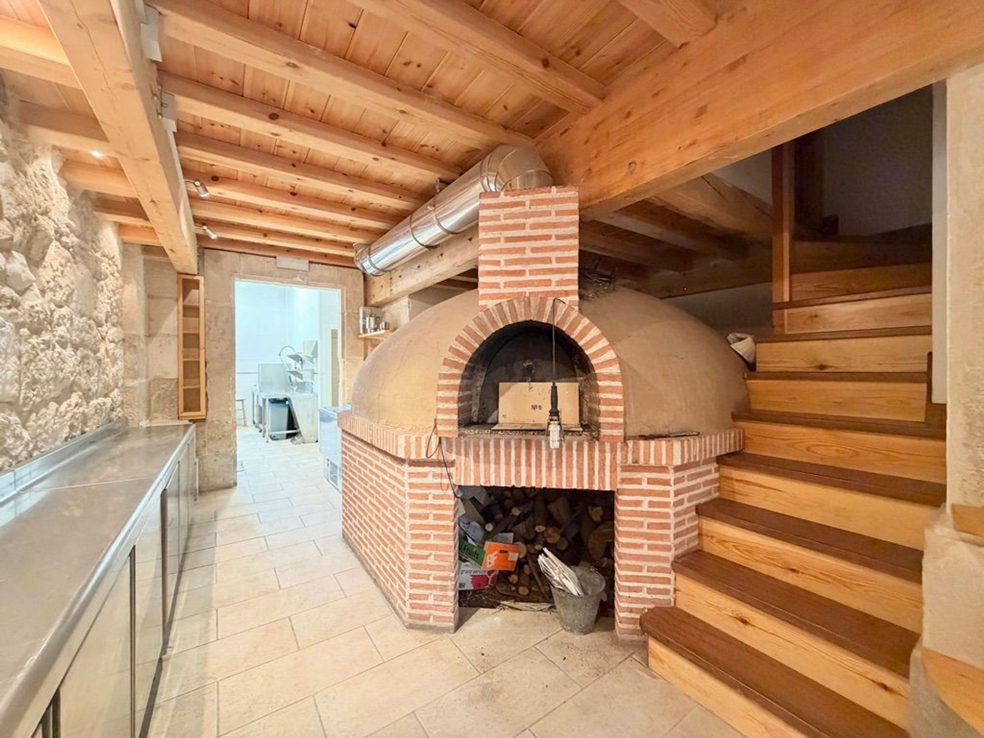 Edificio hotelero de 1.235 m² en Fuentidueña · Segovia - imagen 9