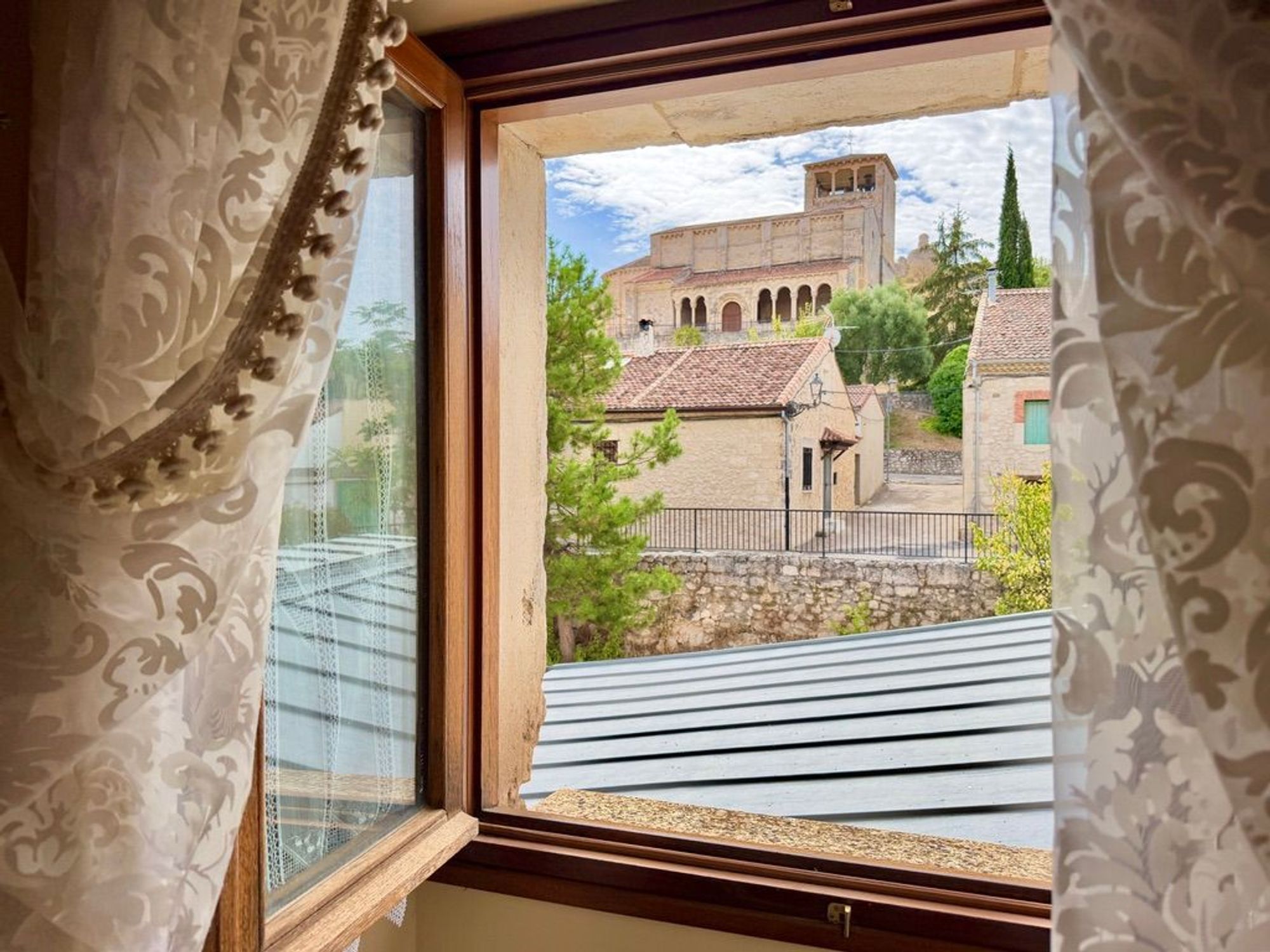 Edificio hotelero de 1.235 m² en Fuentidueña · Segovia - imagen 19