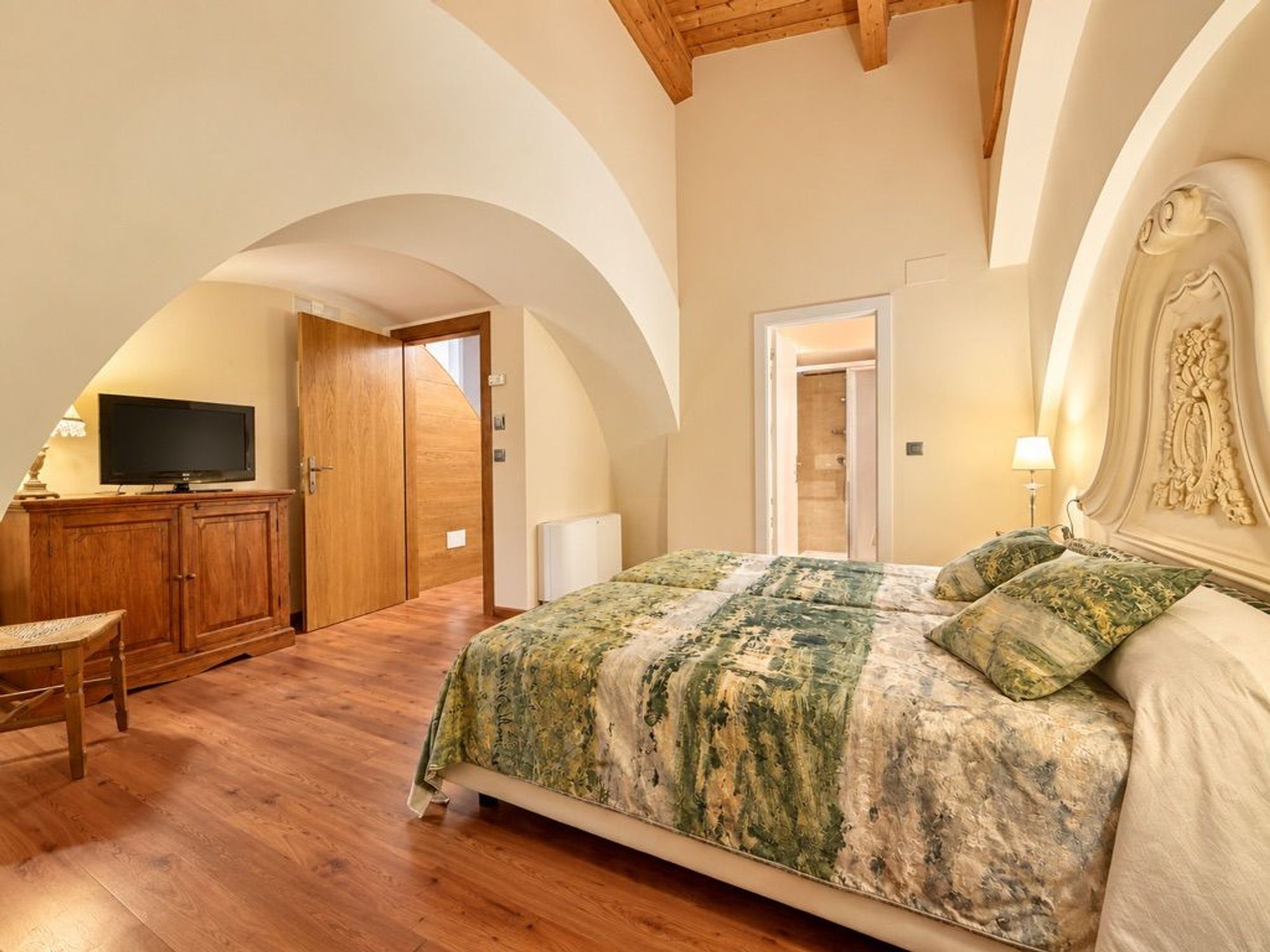 Edificio hotelero de 1.235 m² en Fuentidueña · Segovia - imagen 23