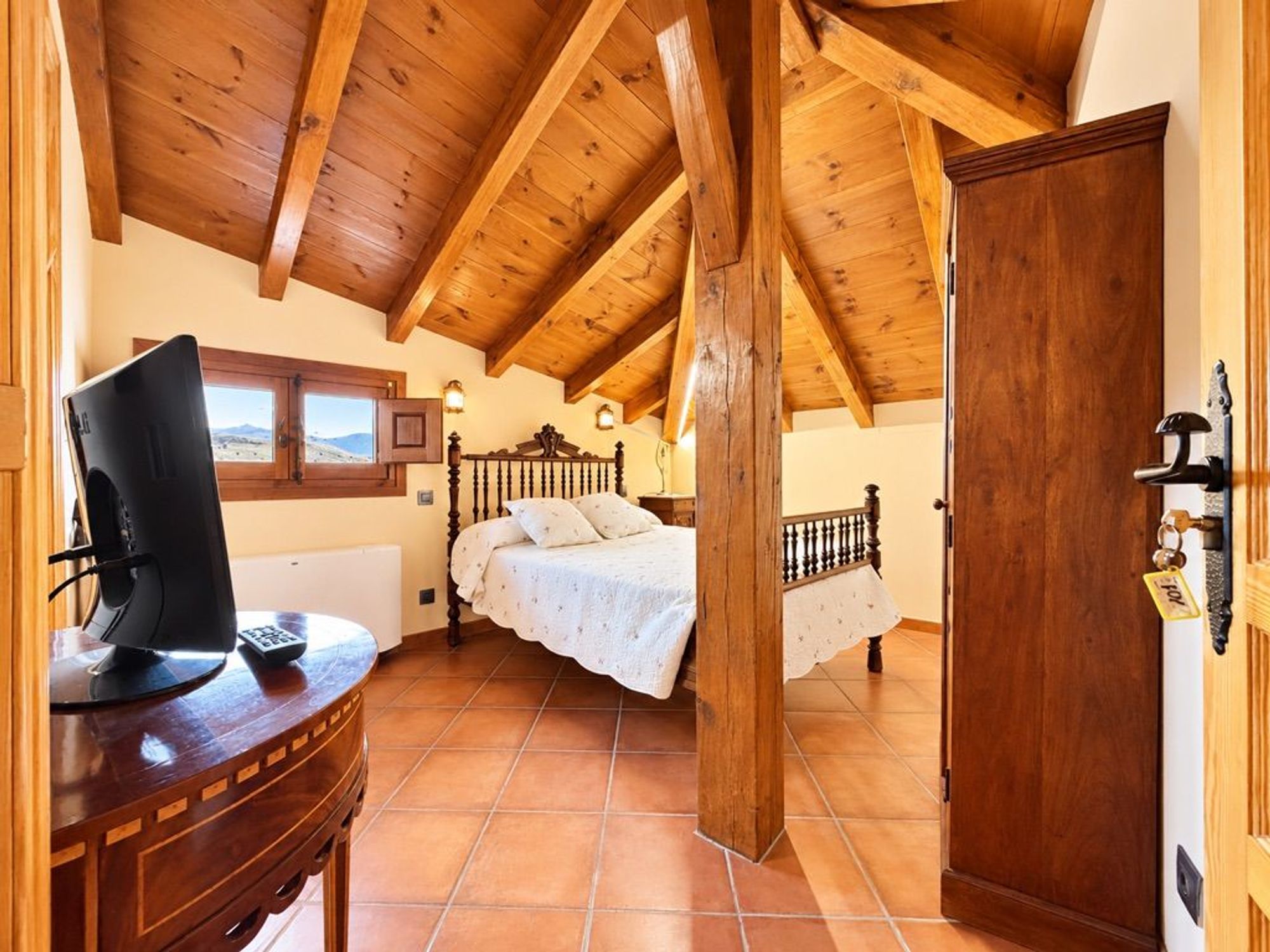 Edificio hotelero de 1.235 m² en Fuentidueña · Segovia - imagen 26