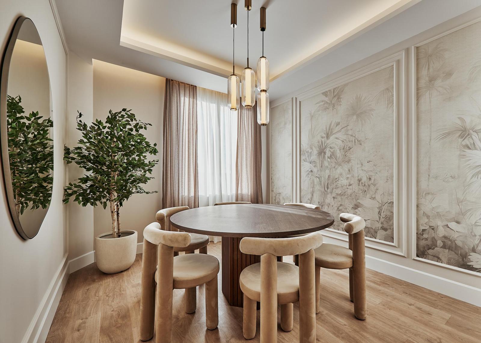 Comedor · Ático dúplex con piscina en Leganitos 18, Madrid
